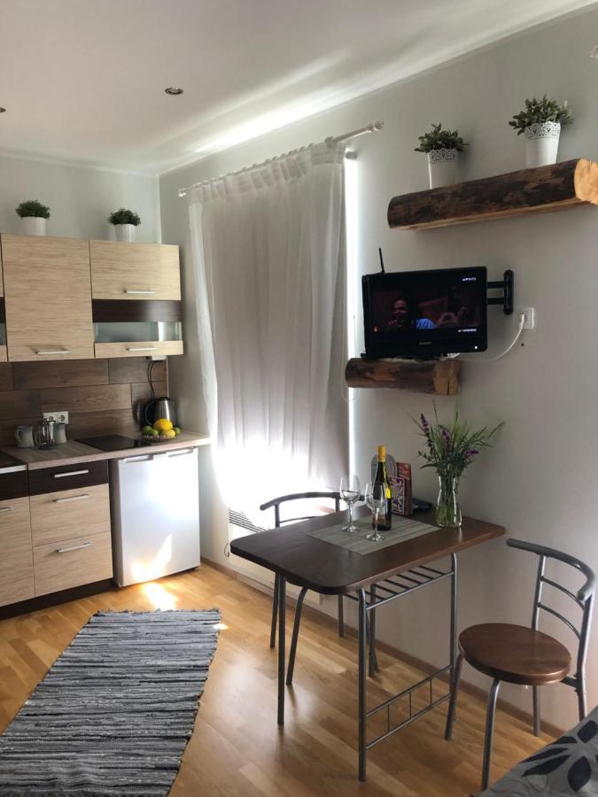 Paernu Vaeike-Joe Apartment ภายนอก รูปภาพ